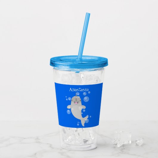 Cute happy narwhal bubbles cartoon illustratie acryl drinkbeker (Achterkant ijs)