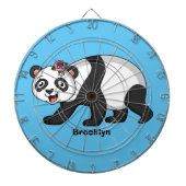 Cute happy panda beer met cartoon dartbord (Voorkant)
