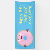 Cute happy roze glaasje donut cartoon spandoek (Verticaal)