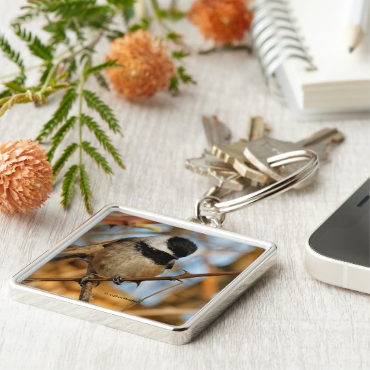 Cute Hopeful Black Capped Chickadee Songbird Sleutelhanger (Zijkant)