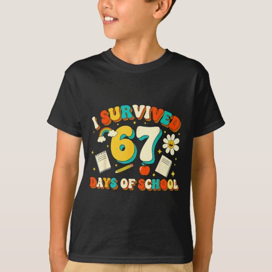 Cute I Survived 67 Days Of School Funny Meme Teach T-shirt (Voorkant)