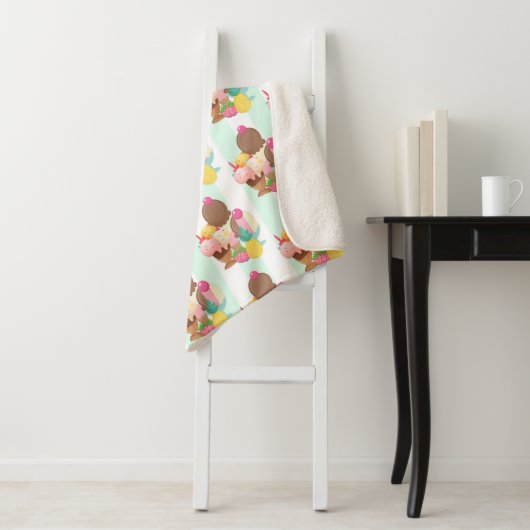 Cute Ice Cream Pattern Sherpa Deken (In situ)