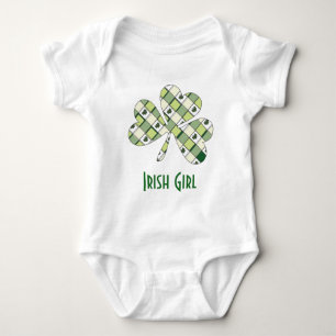 Cute Irish girl ingecheckt Romper