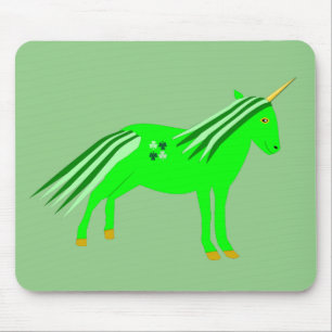 Cute Irish Green en Gold Unicorn Muismat