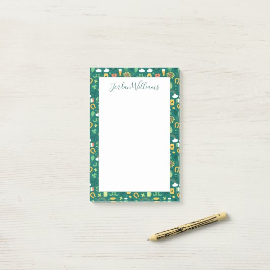 Cute Irish Icon Pattern Post-it® Notes (Op bureau)