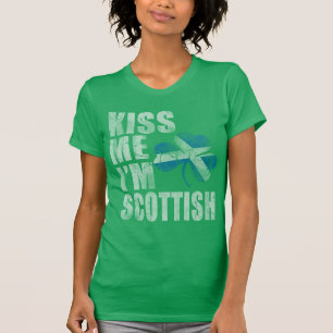 Cute Irish Kiss Ik ben Scottish St Patrick's Day T-shirt