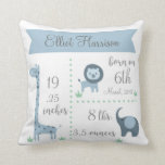 Cute Jungle Animaux Baby Boy Coussin Faire-part<br><div class="desc">Un adorable oreiller à jetons pour une pépinière qui peut être personnalisée avec les détails de naissance d'un bébé. Un large éventail d'autres coussins et produits pour bébés sont disponibles dans mon magasin.</div>