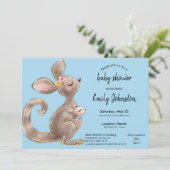 Cute Kangaroo et Joey Blue Baby shower Invitation (Debout devant)