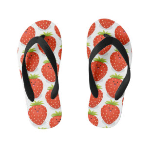 Cute kawaii strawberry cartoon illustration kinder teenslippers