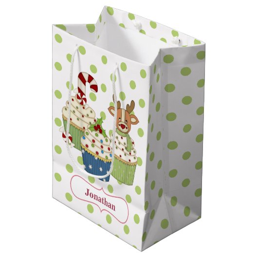 Cute Kerstcupcake Polkadot, gepersonaliseerd Medium Cadeauzakje (Voorkant Gekanteld)