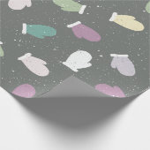Cute Kerstmis Mittens Winter Pattern Cadeaupapier (Hoek)