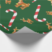 Cute Kerstmis Rudolph Candy Cane Pattern Green Cadeaupapier (Hoek)
