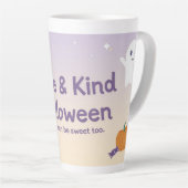 🧡 ✨ “Cute & Kind Halloween” Collection 🎃🌿 Latte Mok (Rechterhoek)