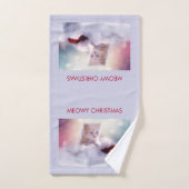 Cute Kitten rust op een kerstman met kerstmis Bad Handdoek (Handdoek)