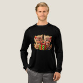 **Cute Kittens Fighting Over a Gift – Funny Christ Tri-Blend Shirt (Voorkant)