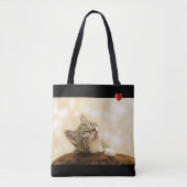 Cute Kitty Cat met hart op zwart Draagtas (Voorkant)