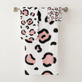 Cute Leopard Print Bad Handdoek (Insitu)