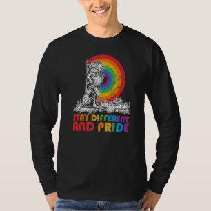 Cute LGBT Pride Frog: blijf anders en trots T-shirt