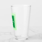 Cute Light Green Happy St Patricks Day Glass Glas (Links)