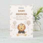 Cute Lion Baby Shower Invitation | Neutral Safari  (Debout devant)