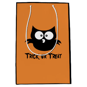 Cute Little Spooky Black Halloween Owl Medium Cadeauzakje