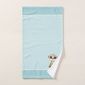 Cute Meerkat & Monogramme sur bleu clair (Serviette à main)