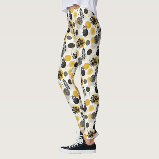 Cute Modern tiled pattern Leggings (Links)