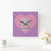 Cute Mouse die een hart vasthoudt. Vierkante Klok (Huis)