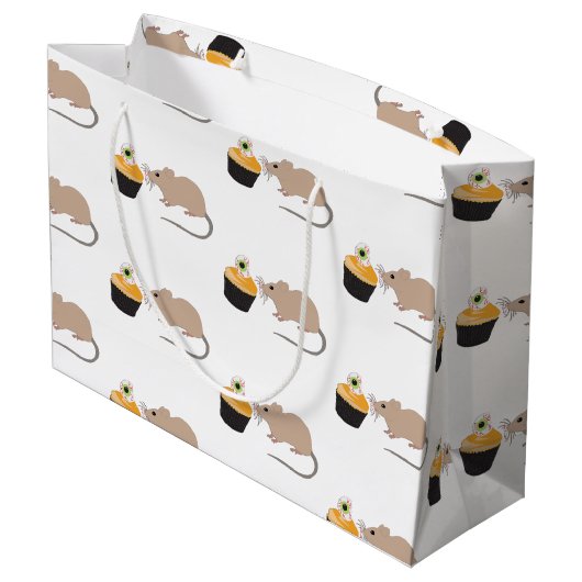 Cute Mouse Eating Halloween Eyeball Cupcake Groot Cadeauzakje (Achterkant Gekanteld)