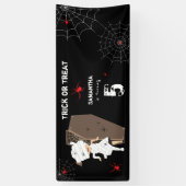 Cute Mummy Coffin Girl Halloween Birthday Party Spandoek (Verticaal)