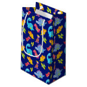 Cute Navy Blue Pattern Dinosaur Birthday Klein Cadeauzakje (Achterkant Gekanteld)