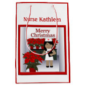 Cute Neurse 1 Med kerstcadeau Medium Cadeauzakje (Voorkant)