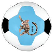 Cute ocelot cartoon illustratie voetbal (Gedraaid)