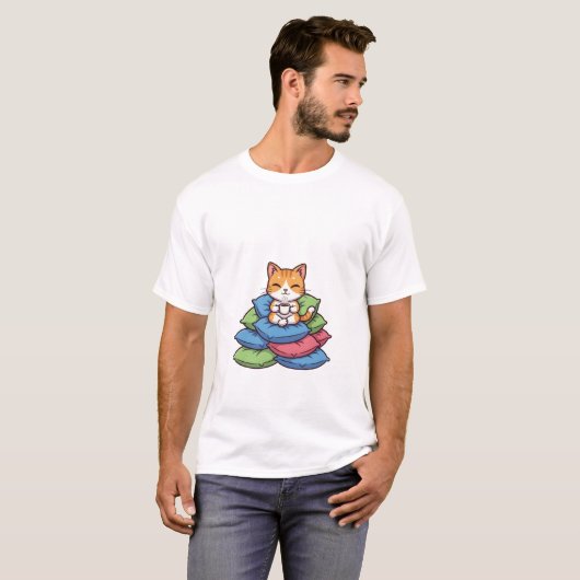 Cute Orange Tabby Cat Relaxing on Stack T-shirt (Voorkant volledig)