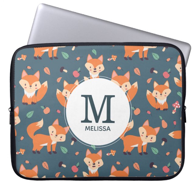 Cute Oranje Fox Animal Pattern Monogram Laptop Sleeve (Voorkant)