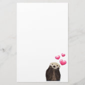 Cute Otter met roze liefdesharten Briefpapier (Voorkant)