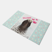 Cute Otter met roze liefdesharten Deurmat (Schuin)