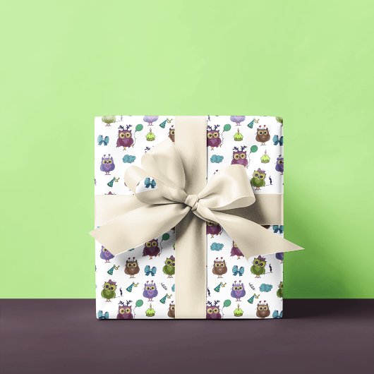Cute Owl Birthday Pattern | wit Cadeaupapier