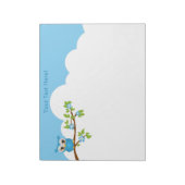 Cute Owl Boy sur un Bloc-notes de branche (Tourné)