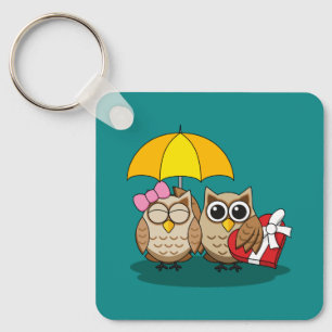 Cute Owl Lovers w/ Umbrella & Red Chocolate Box Sleutelhanger