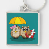 Cute Owl Lovers w/ Umbrella & Red Chocolate Box Sleutelhanger (Voorkant)
