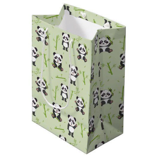 Cute Panda Bear Bamboo Kawaii Animals Pattern Medium Cadeauzakje (Voorkant Gekanteld)