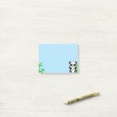 Cute Panda Beer & Bamboo op Light Blue Post-it® Notes (Op bureau)