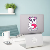 Cute Panda houdt een groot rood hart vast Sticker (Laptop op bureau)