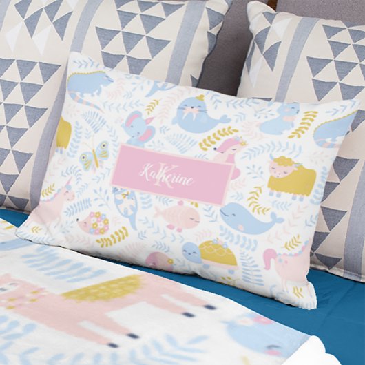 Cute Pastel Zoo Animal Monogrammed Girl Pink Accent Kussen