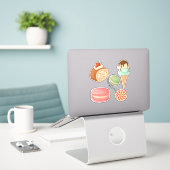 Cute Pastries Sticker (Laptop op bureau)