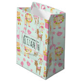 Cute Pattern met Happy Animals & Toys Birthday Medium Cadeauzakje (Achterkant Gekanteld)