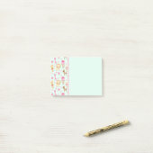 Cute Pattern met Happy Animals & Toys Post-it® Notes (Op bureau)