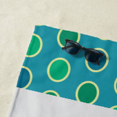 Cute Peacock Serviette de plage personnalisée (En situation)