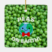 Cute "Peas on Earth" Funny Pun Kerstmis Keramisch Ornament (Achterkant)